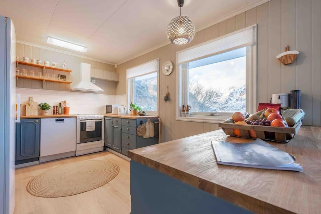 Vila Sundet Lofoten Holiday House Sund  Exteriér fotografie
